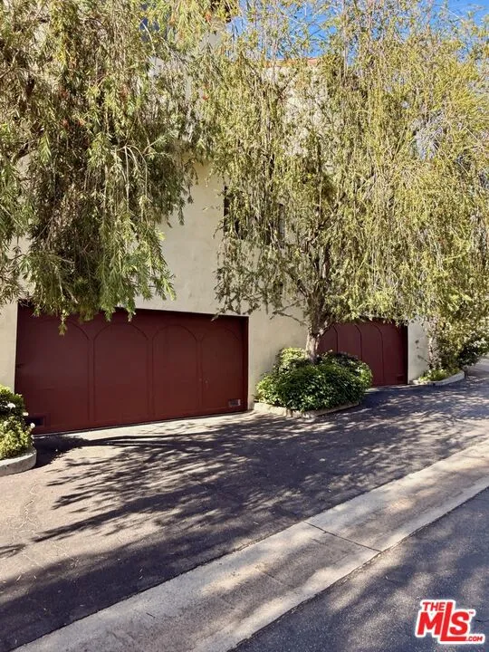 514 Garfield Avenue #B South Pasadena, CA 91030