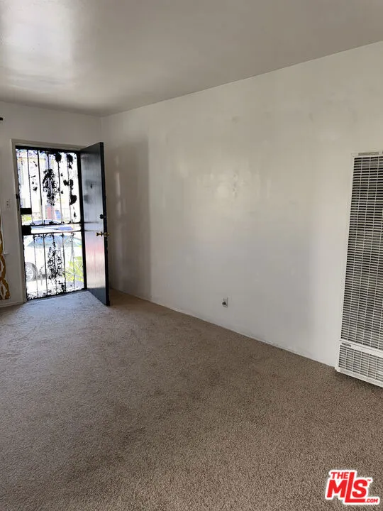 5951 Carlton Way Los Angeles, CA 90028