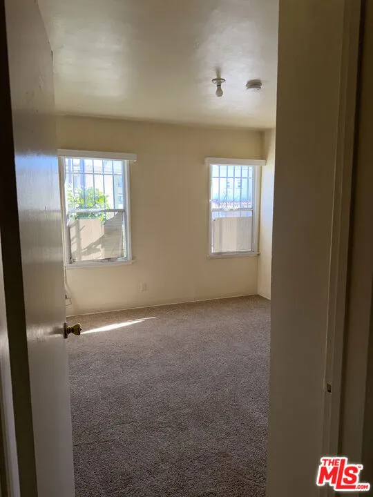 5951 Carlton Way Los Angeles, CA 90028