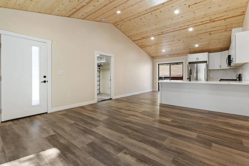 183 Moreno Lane Sugarloaf, CA 92386
