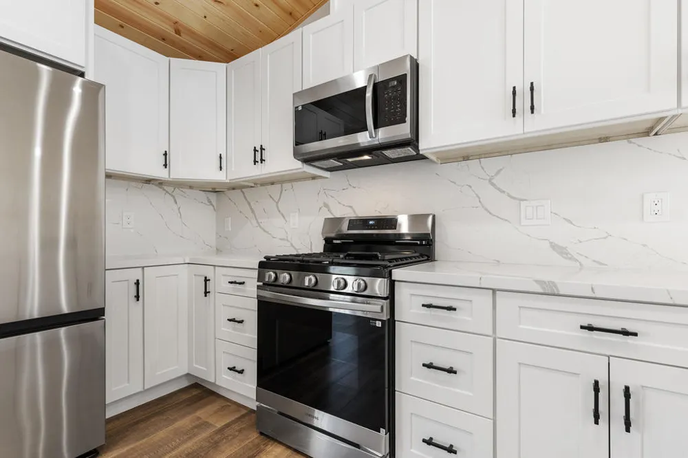 183 Moreno Lane Sugarloaf, CA 92386