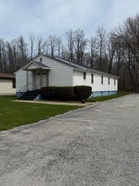 2439 Chestnut Street Portage, IN 46368