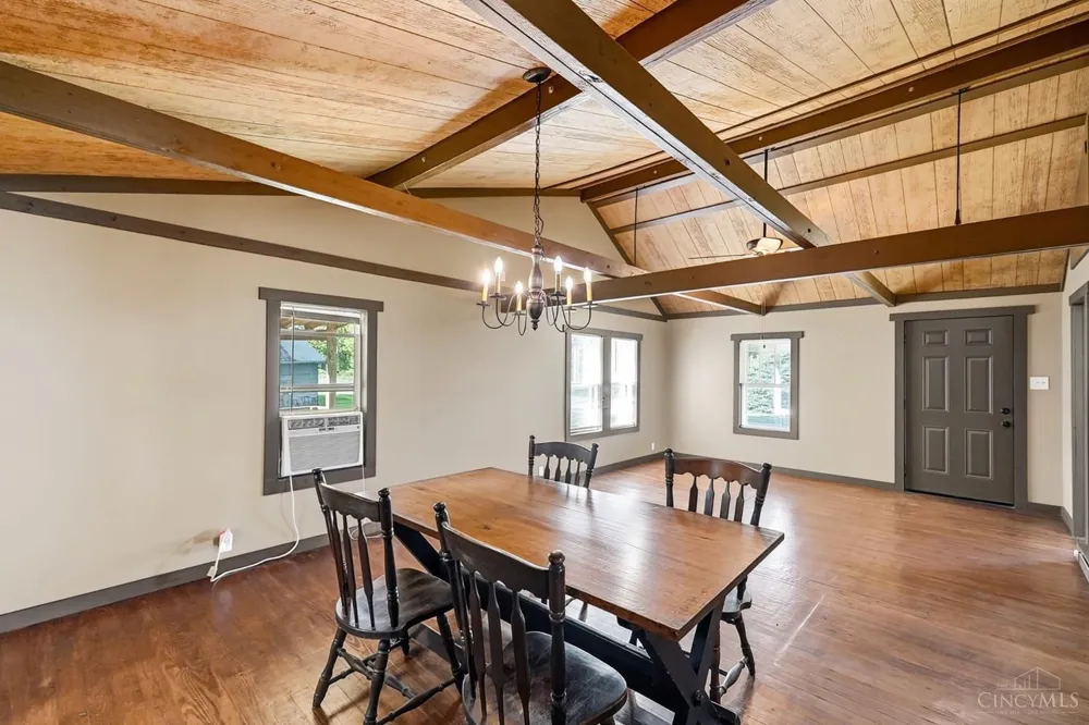 3288 Long Street Bowersville, OH 45307