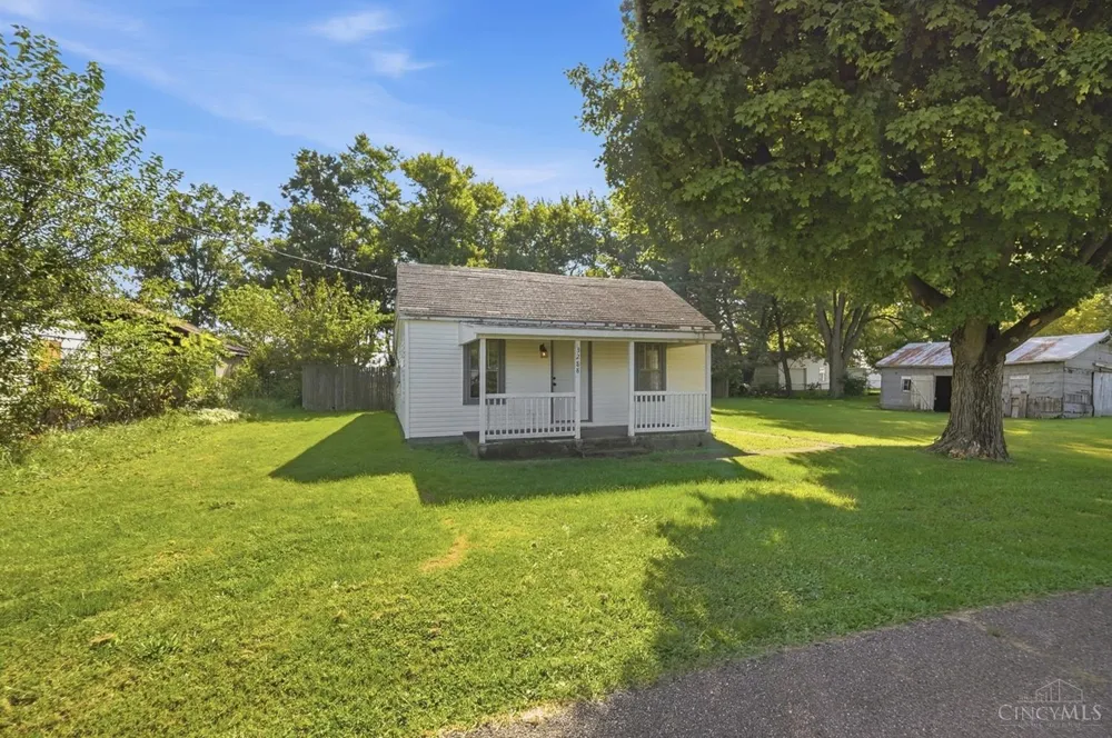 3288 Long Street Bowersville, OH 45307
