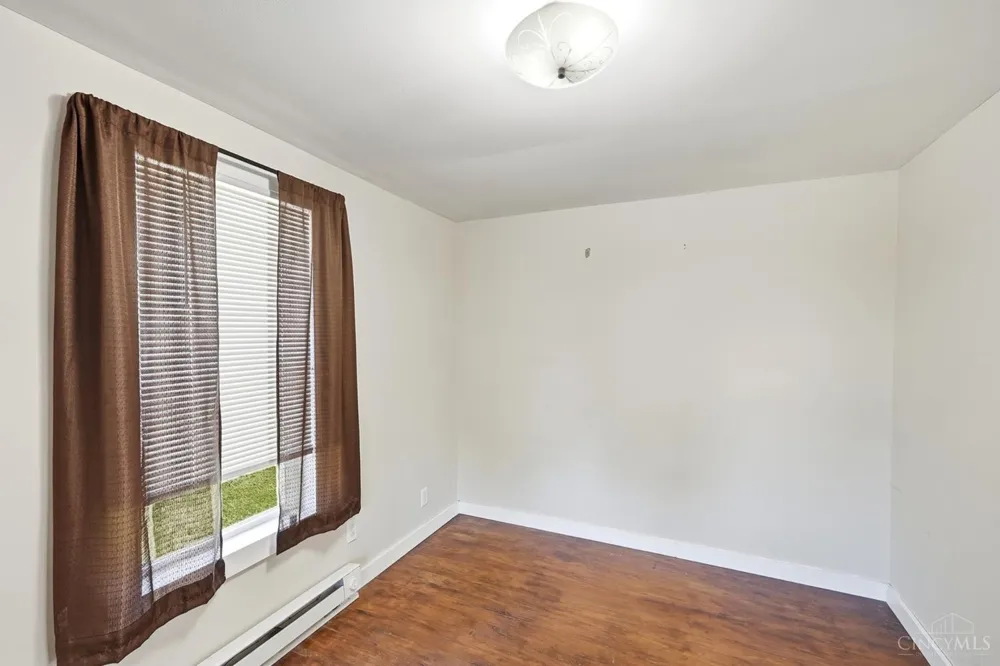 3288 Long Street Bowersville, OH 45307