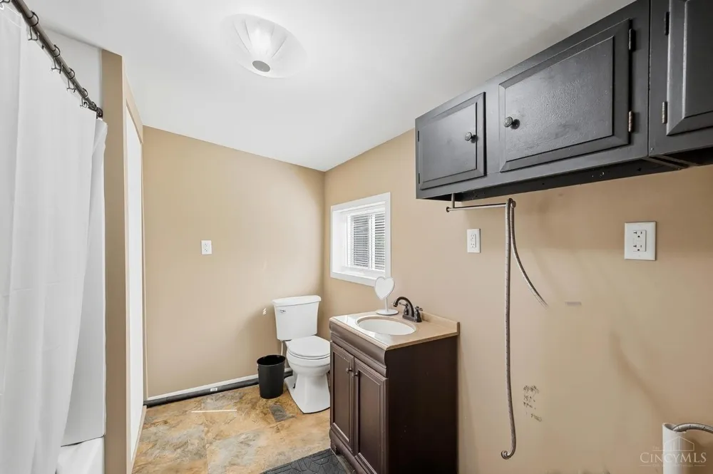 3288 Long Street Bowersville, OH 45307