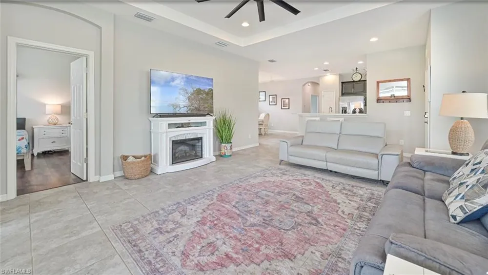 2703 Vareo Court Cape Coral, FL 33991