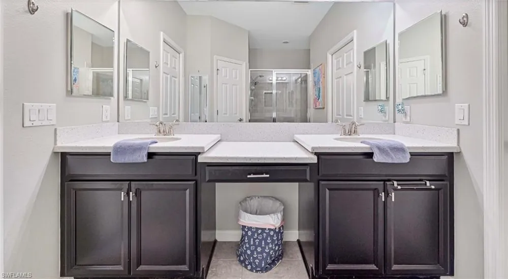 2703 Vareo Court Cape Coral, FL 33991