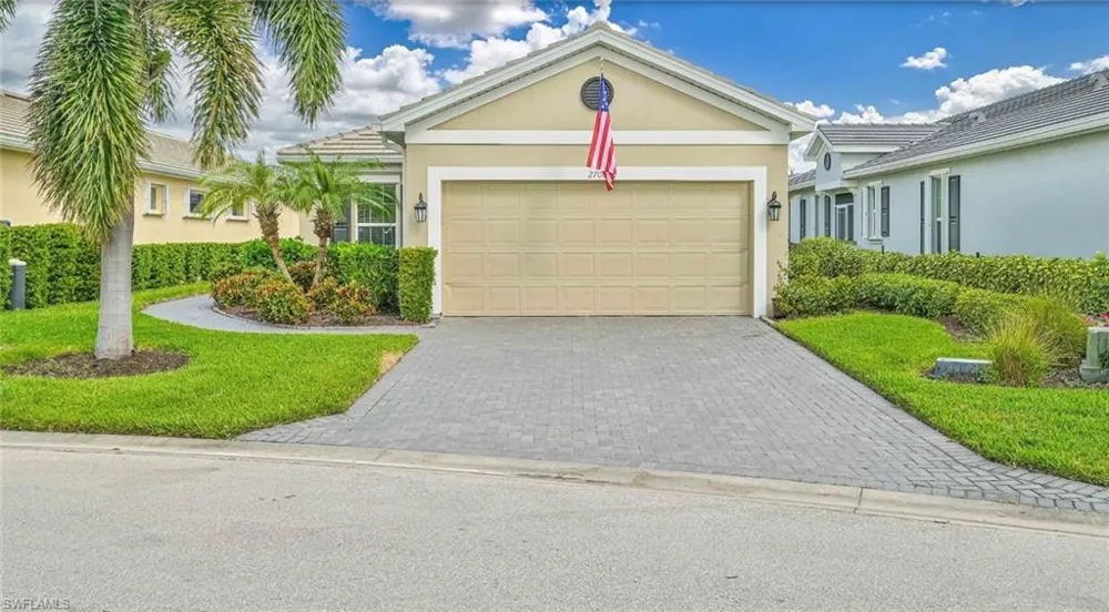 2703 Vareo Court Cape Coral, FL 33991