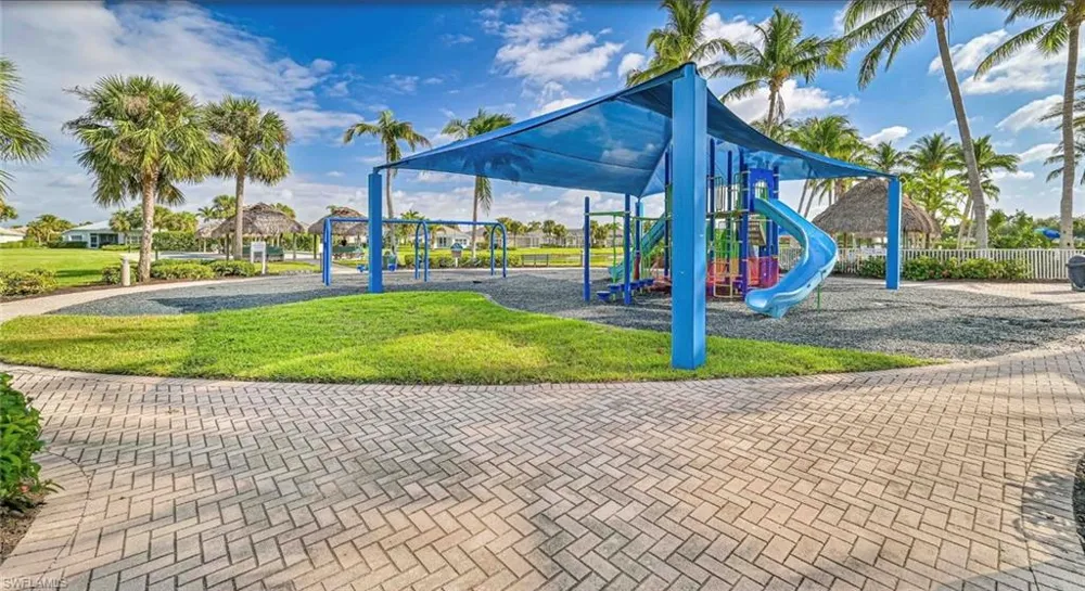 2703 Vareo Court Cape Coral, FL 33991