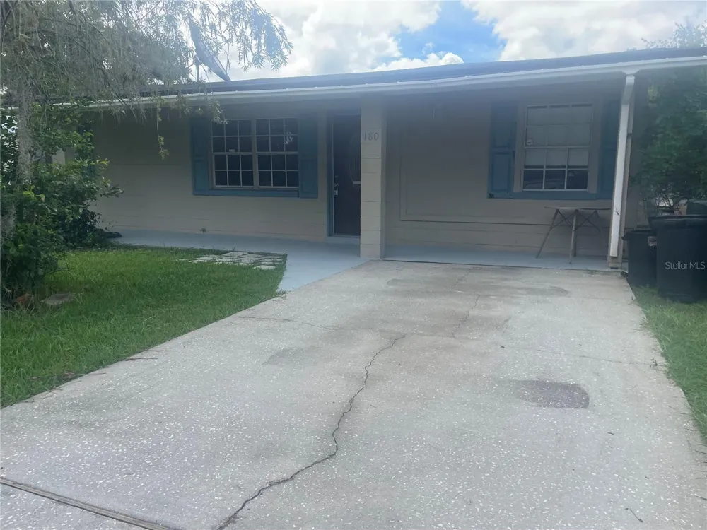 180 PINE TREE DRIVE Casselberry, FL 32707