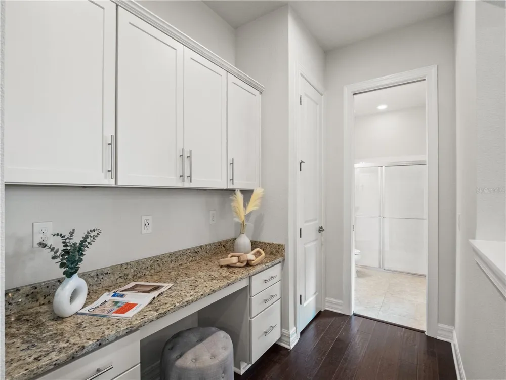11244 LEMON LAKE Orlando, FL 32836