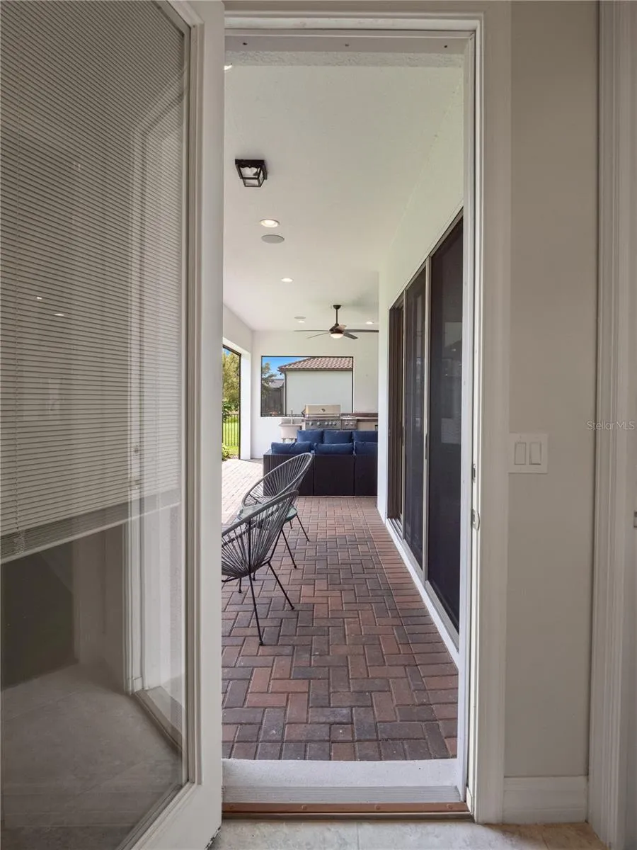 11244 LEMON LAKE Orlando, FL 32836