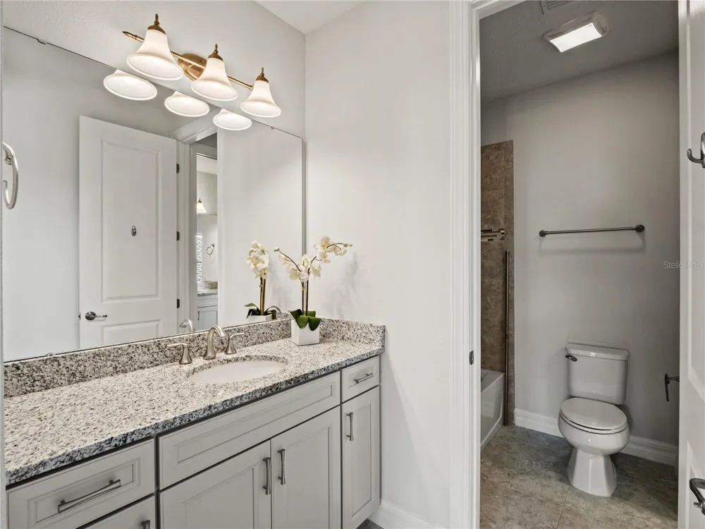 11244 LEMON LAKE Orlando, FL 32836