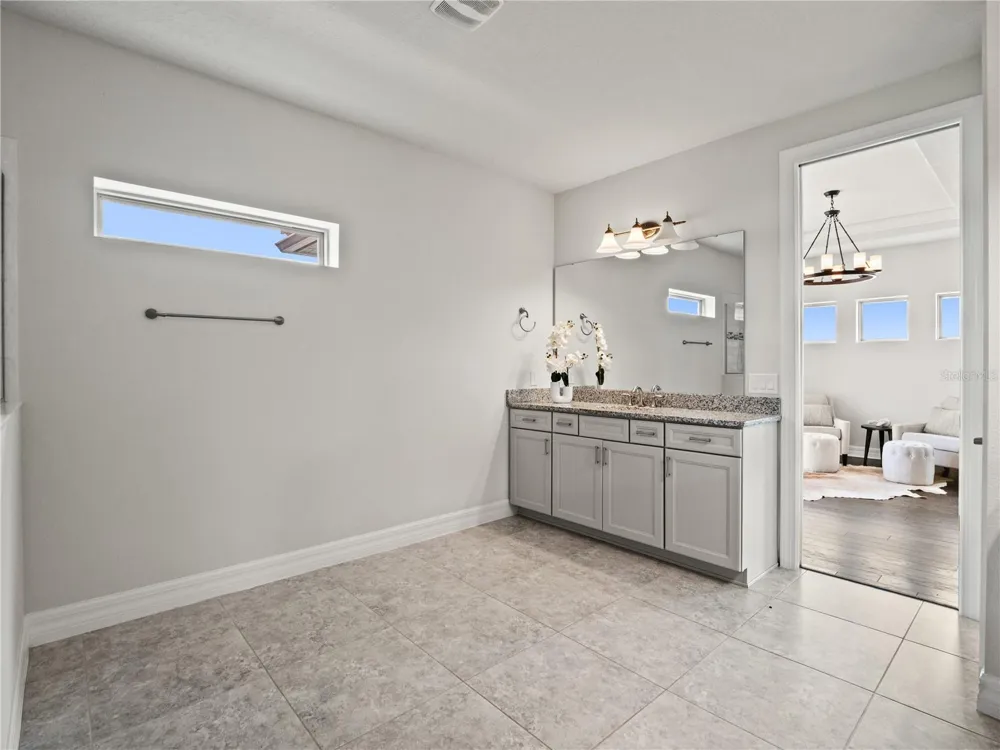 11244 LEMON LAKE Orlando, FL 32836