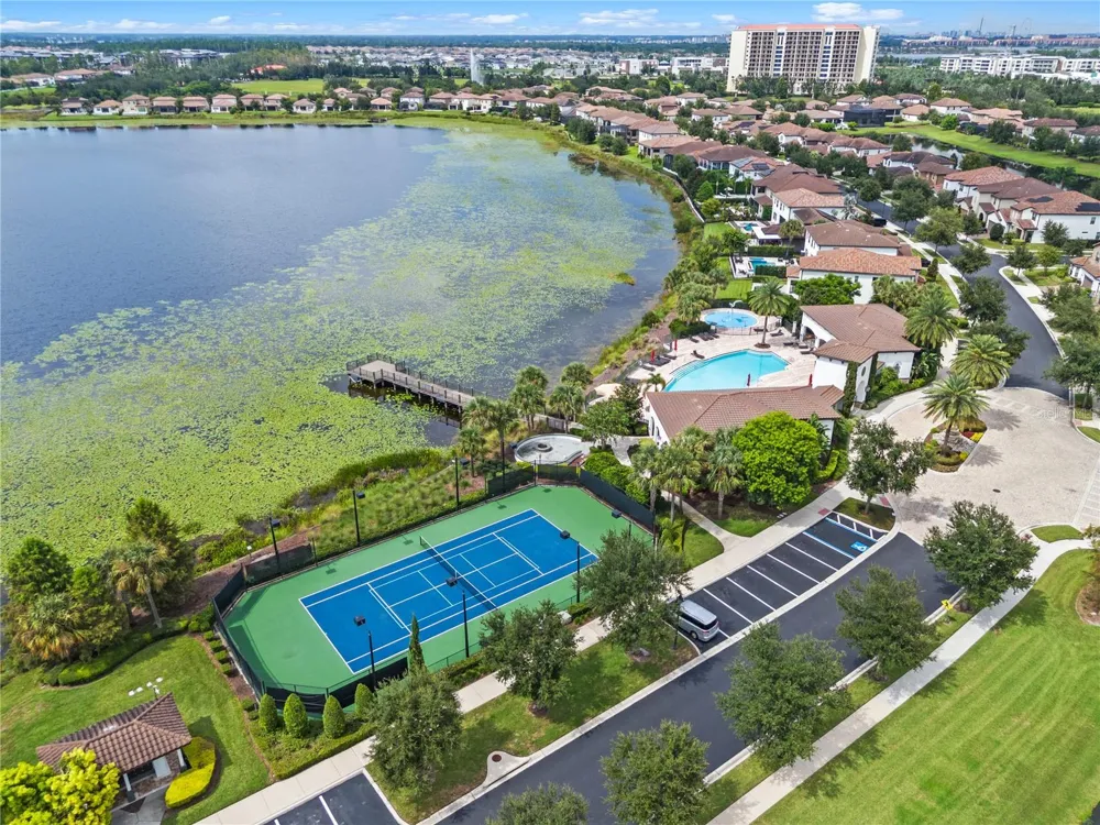 11244 LEMON LAKE Orlando, FL 32836