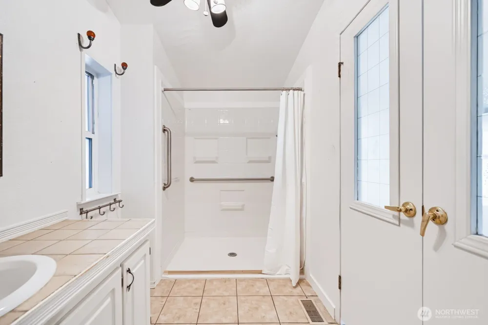 34 Ginkgo Street Ephrata, WA 98823
