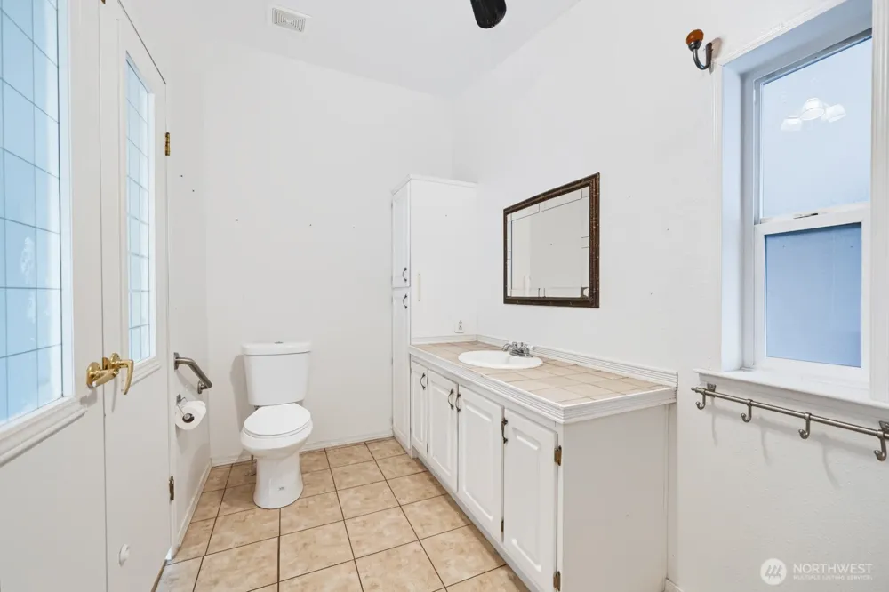 34 Ginkgo Street Ephrata, WA 98823