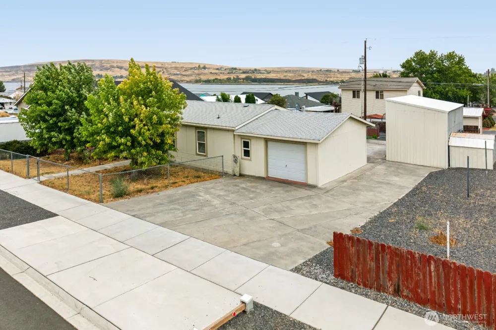 34 Ginkgo Street Ephrata, WA 98823