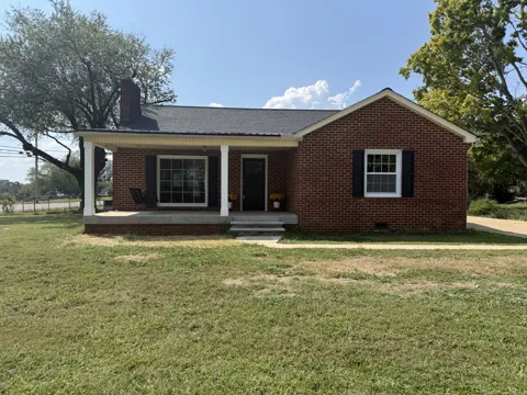 201 Parkes Ave