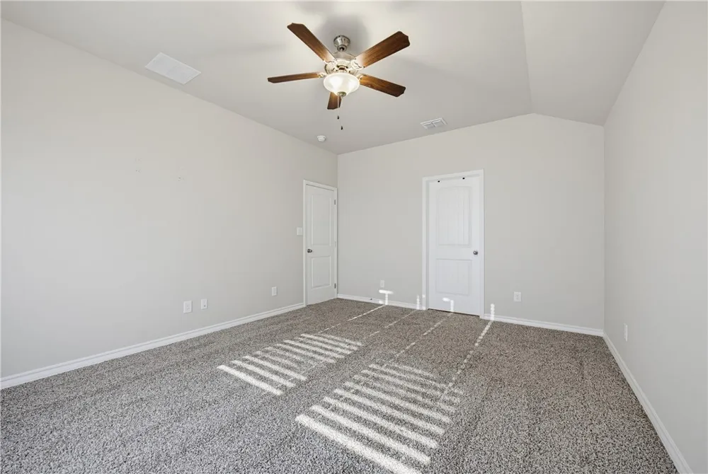 208 Oxford Sinton, TX 78387