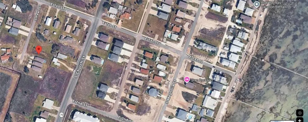 1518 S Pearl Street Rockport, TX 78382