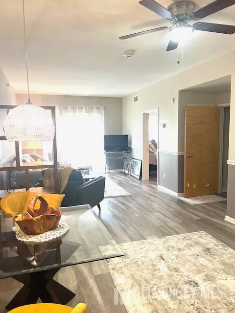 160 Durham Avenue #203 Metuchen, NJ 08840