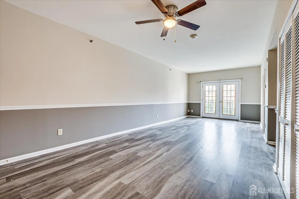 160 Durham Avenue #203 Metuchen, NJ 08840