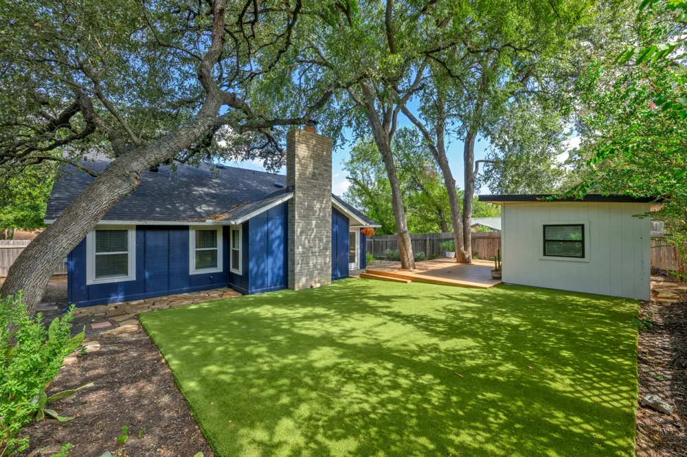 6605 Woodhue Drive Austin, TX 78745