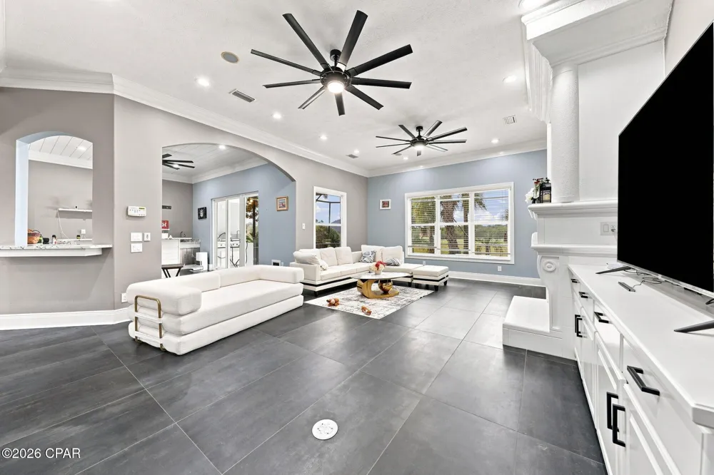 109 Dragon Circle Panama City, FL 32408