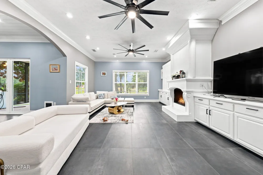 109 Dragon Circle Panama City, FL 32408