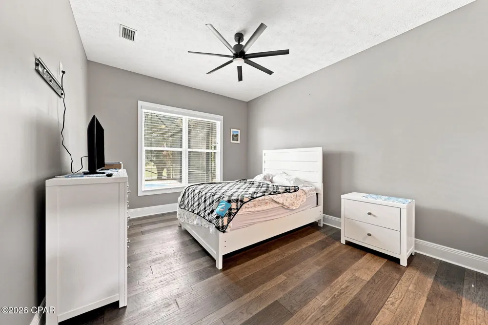 109 Dragon Circle Panama City, FL 32408