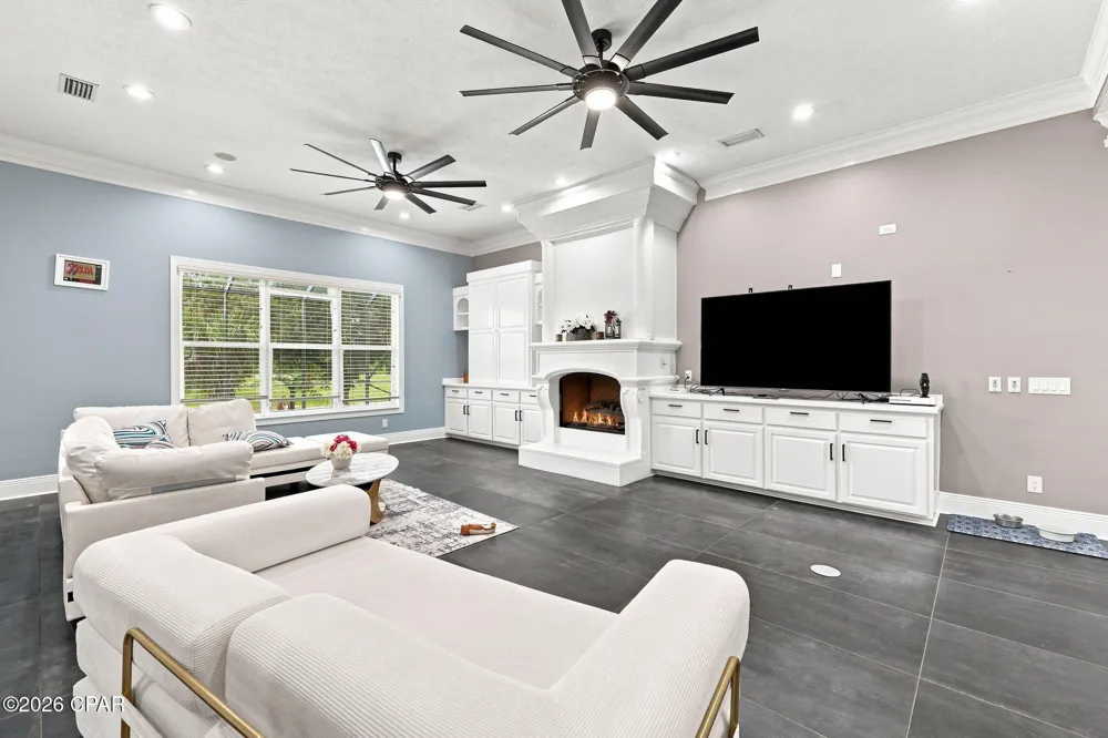 109 Dragon Circle Panama City, FL 32408