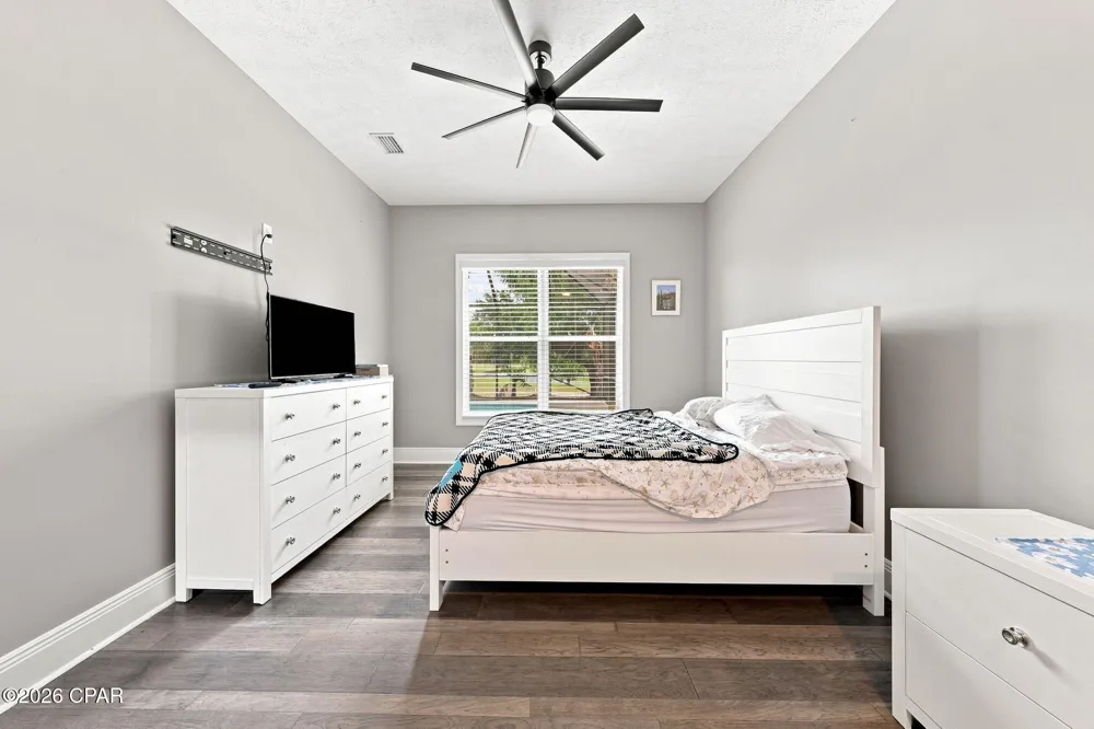 109 Dragon Circle Panama City, FL 32408