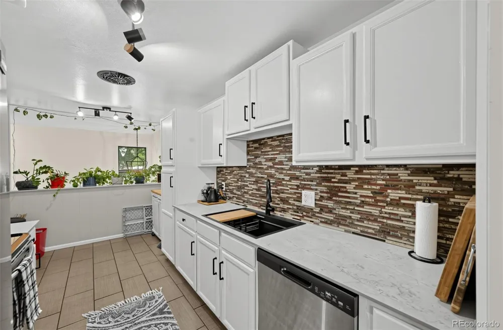 2288 S Sherman Street Denver, CO 80210