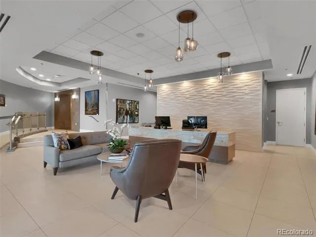 2001 Lincoln Street #2713 Denver, CO 80202