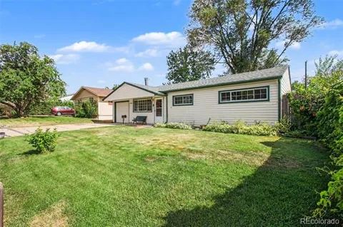 303 Elmwood Drive