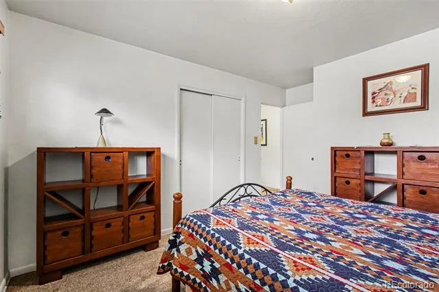 303 Elmwood Drive Colorado Springs, CO 80907