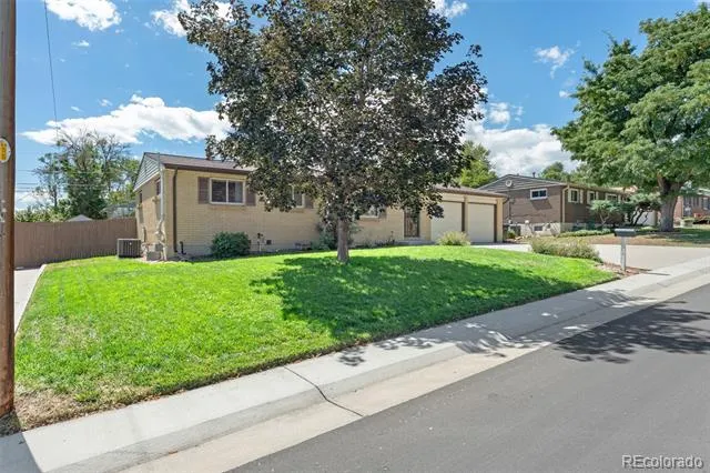 6518 W 70th Place Arvada, CO 80003