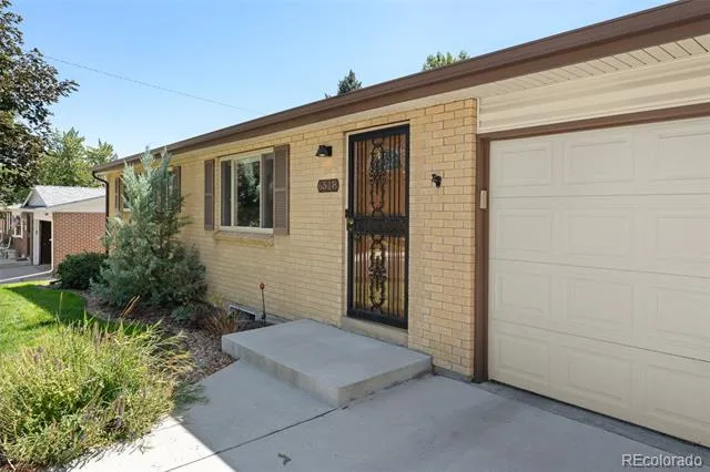 6518 W 70th Place Arvada, CO 80003