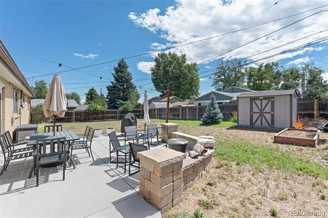 6518 W 70th Place Arvada, CO 80003