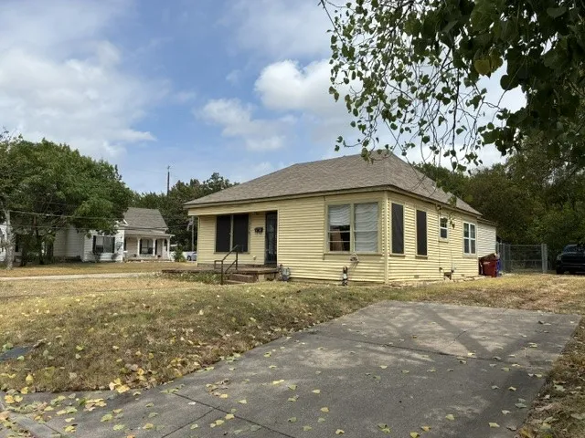 316 Washington Street Farmersville, TX 75442