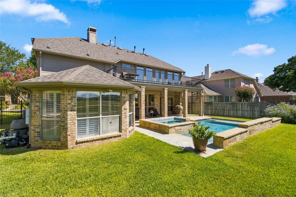 1820 Forest Bend Lane Keller, TX 76248