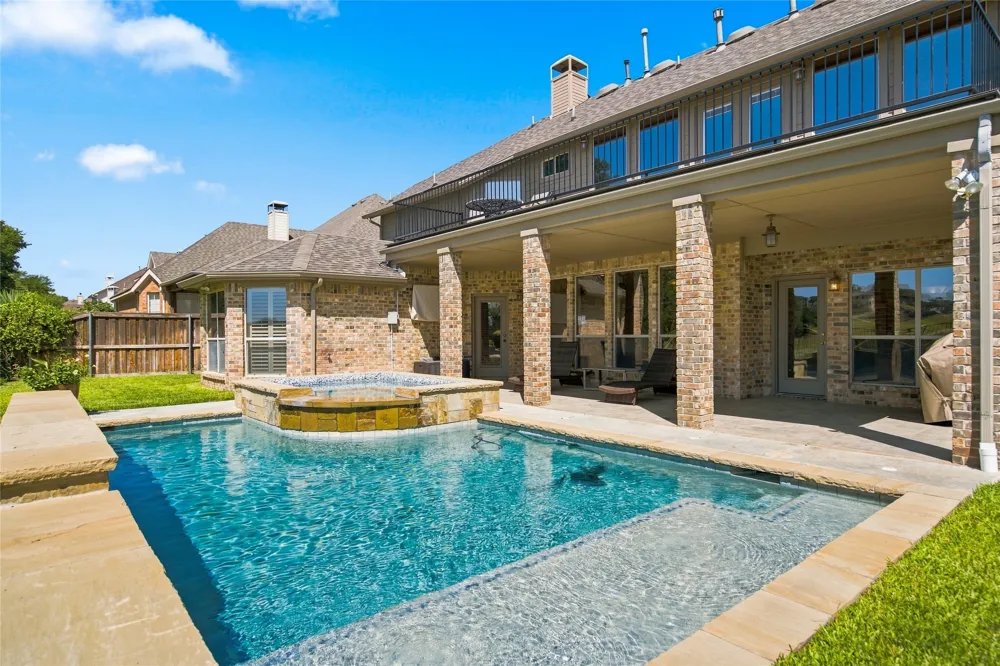 1820 Forest Bend Lane Keller, TX 76248