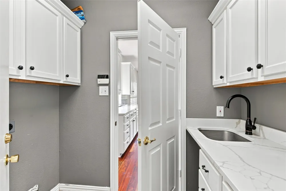 1820 Forest Bend Lane Keller, TX 76248