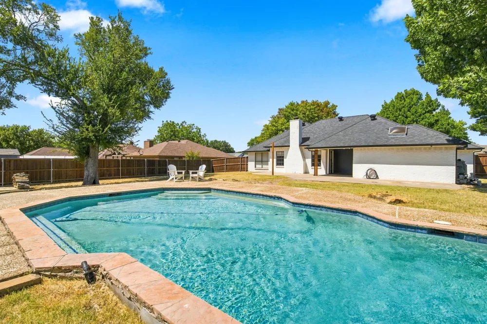 3808 Chestnut Street Fort Worth, TX 76137