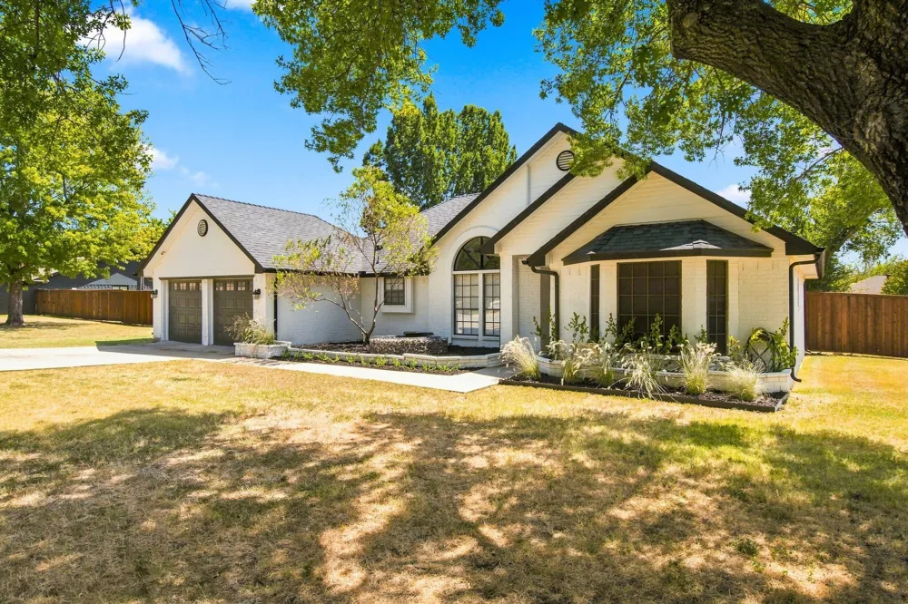3808 Chestnut Street Fort Worth, TX 76137