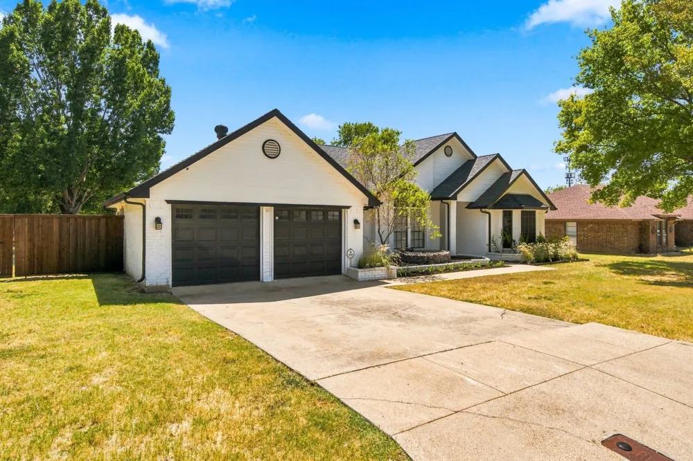 3808 Chestnut Street Fort Worth, TX 76137