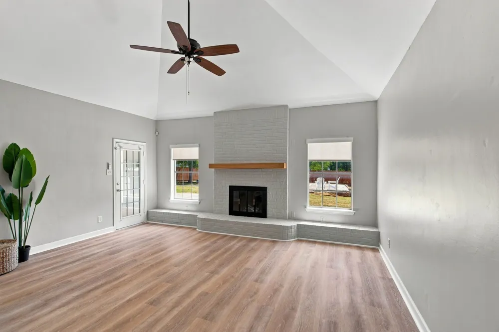 3808 Chestnut Street Fort Worth, TX 76137