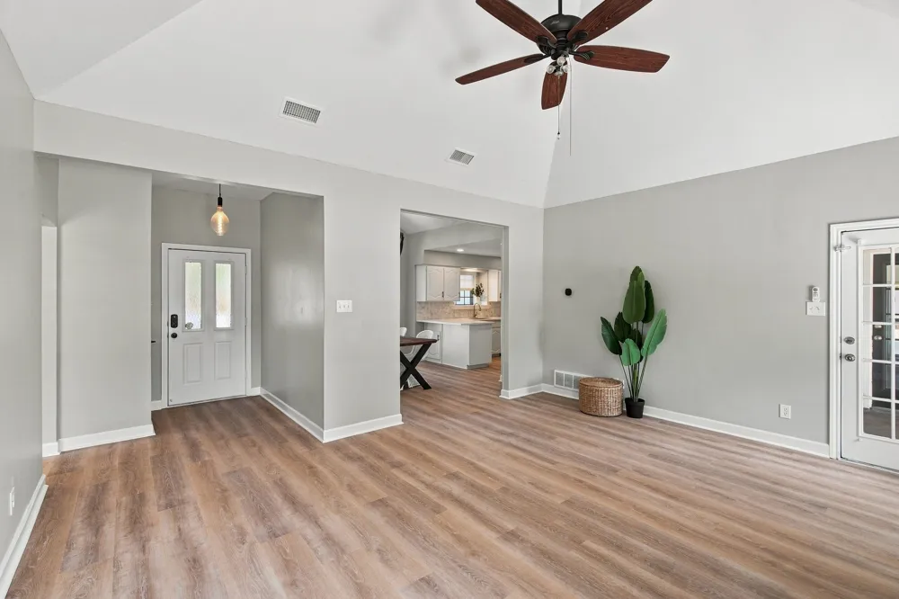 3808 Chestnut Street Fort Worth, TX 76137